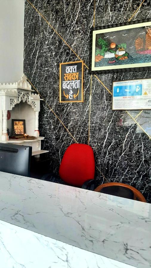 Hotel Hollywood Zirakpur Dış mekan fotoğraf