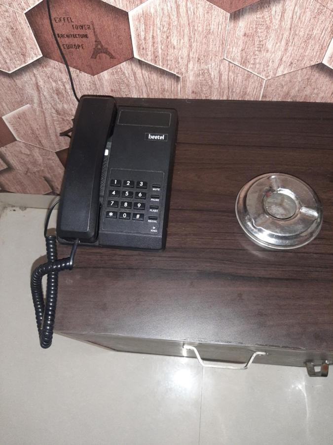 Hotel Hollywood Zirakpur Dış mekan fotoğraf